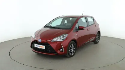 Gebraucht Toyota Yaris Team 61 PS (44 kW) 2018 Rot Kleinwagen