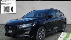 Agate black metallic Neu 2025 Ford Focus ST-Line Limousine | 28.590 € (Guter Preis)