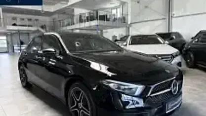 Gebraucht Mercedes A250 AMG 160 PS (117 kW) 2021 Schwarz Kleinwagen