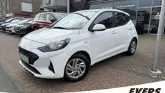 Gebraucht 2024 Hyundai i10 Select Kleinwagen | 13.950 € (Guter Preis)