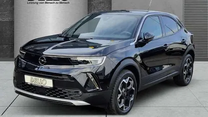 Diamant schwarz/karbon schwarz Gebraucht 2023 Opel Mokka Ultimate SUV | 21.470 € (Fairer Preis)