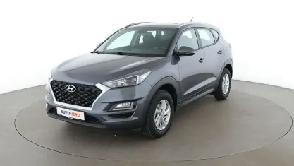 Gebraucht Hyundai Tucson Select 132 PS (97 kW) 2019 Grau SUV