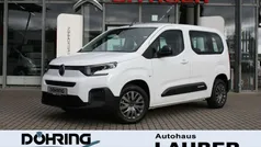 Gebraucht 2024 Citroën Berlingo PureTech Van / Kleinbus | 22.895 € (Guter Preis)