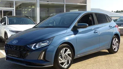 Gebraucht Hyundai i20 Trend 101 PS (74 kW) 2026 Kleinwagen
