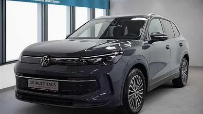 Gebraucht VW Tiguan Life 150 PS (110 kW) 2025 Grau SUV