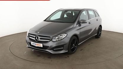 Używany Mercedes B180 Urban 122 KM (89 kW) 2015 Szary Minivan