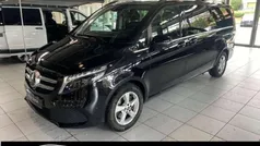 Gebraucht 2023 Mercedes V300 Van / Kleinbus | 67.890 € (Fairer Preis)