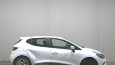 Weiss Gebraucht 2019 Renault Clio IV Intens Limousine | 4.980 €