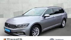 Silber Gebraucht 2022 VW Passat Business Kombi | 20.820 € (Fairer Preis)