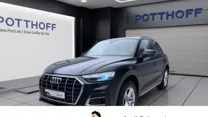 Gebraucht Audi Q5 Ambiente 286 PS (210 kW) 2023 Mythosschwarz metallic SUV