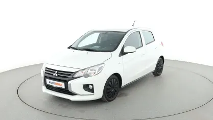Begagnad Mitsubishi Space Star Select 71 HK (52 kW) 2024 Vit Halvkombi