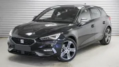 Midnight black metallic (0e) Neu 2025 Seat Leon FR Limousine | 30.990 € (Fairer Preis)