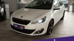 Lack weiss perlglänzend/metallic Gebraucht 2017 Peugeot 308 Allure Kombi | 10.980 € (Etwas zu teuer)