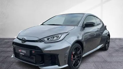 Gebraucht 2025 Toyota Yaris Limousine | 51.490 € (Fairer Preis)