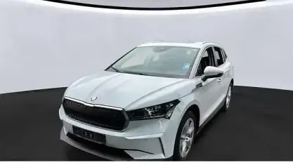 Gebraucht Skoda Enyaq iV Loft 150 kW (204 PS) 2022 Moon weiss perleffekt SUV