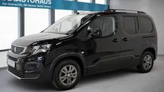 Schwarz Gebraucht 2023 Peugeot Rifter Allure Van / Kleinbus | 23.980 € (Fairer Preis)