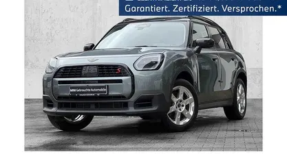 Grün Gebraucht 2024 Mini Countryman SUV | 33.480 € (Fairer Preis)