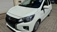 Weiß Gebraucht 2024 Mitsubishi Space Star Select Kleinwagen | 11.800 € (Fairer Preis)