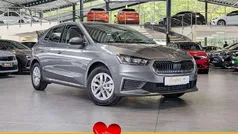 Grau Gebraucht 2022 Skoda Fabia Ambition Limousine | 15.950 € (Fairer Preis)