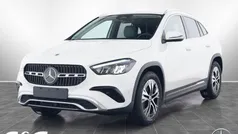 Weiß Gebraucht 2024 Mercedes GLA220 Progressive SUV | 44.890 € (Fairer Preis)