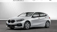 Glaciersilber metallic Gebraucht 2020 BMW 118 Advantage Kleinwagen | 18.790 € (Fairer Preis)