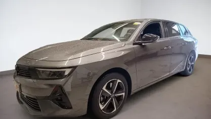 Gebraucht Opel Astra 131 PS (96 kW) 2025 Lackierung platiniumgrau/typ au Kleinwagen