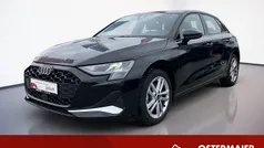 Schwarz (mythosschwarz) Gebraucht 2025 Audi A3 Sportback Advanced Plus Kleinwagen | 28.840 € (Fairer Preis)