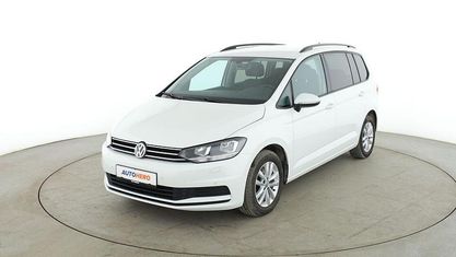 Używany VW Touran Comfortline 116 KM (85 kW) 2019 Biały Minivan