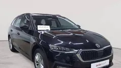 Blackmagic perleffekt Gebraucht 2023 Skoda Octavia Ambition Kombi | 25.090 € (Guter Preis)