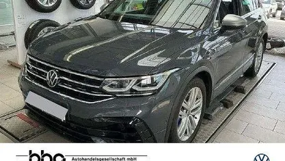Gebraucht VW Tiguan R 320 PS (235 kW) 2022 SUV