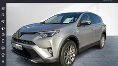 Gebraucht 2018 Toyota RAV4 Hybrid Basis SUV | 22.980 € (Fairer Preis)