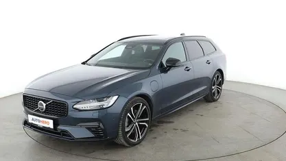 Blau Gebraucht 2022 Volvo V90 Plus Kombi | 39.330 € (Fairer Preis)