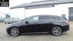 Schwarz Gebraucht 2023 Mercedes CLA200 Shooting Brake AMG Kombi | 34.740 € (Fairer Preis)