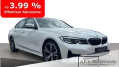 Mineralweiss metallic Gebraucht 2022 BMW 320 Sport Line Limousine | 27.490 € (Fairer Preis)