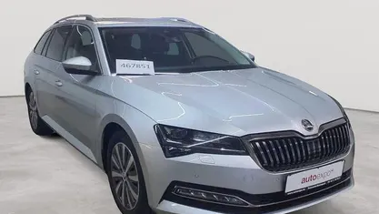 Gebraucht Skoda Superb Premium Edition 200 PS (147 kW) 2023 Kombi