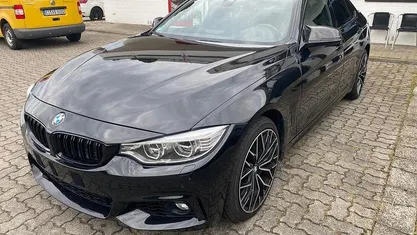 Gebraucht BMW 430 M Sport 258 PS (189 kW) 2016 Black sapphire metallic Coupé