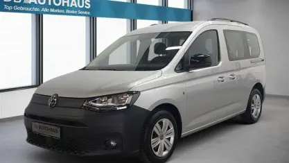 Używany VW Caddy 114 KM (83 kW) 2024 Srebrny Minivan