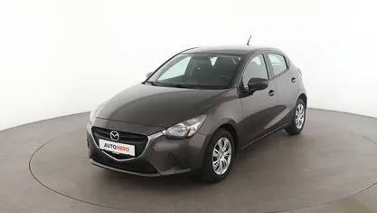 Gebraucht Mazda 2 Center-Line 90 PS (66 kW) 2015 Braun Limousine