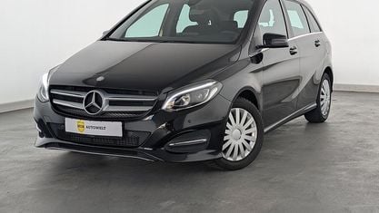 Używany Mercedes B200 Style 156 KM (114 kW) 2016 Czarny Minivan