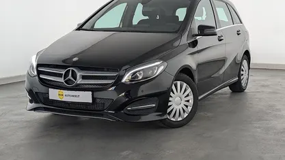 Gebraucht Mercedes B200 Style 156 PS (114 kW) 2016 Schwarz Van / Kleinbus