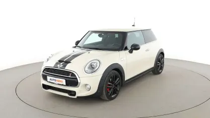 Gebraucht Mini Cooper S 192 PS (141 kW) 2017 Weiß Kleinwagen