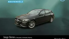 Unilack schwarz Gebraucht 2023 Mercedes C200 Kombi | 27.550 € (Guter Preis)