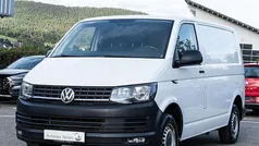 Weiß Gebraucht 2016 VW T6 Van | 11.990 € (Teuer)