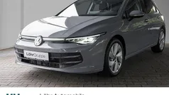 Gebraucht 2024 VW Golf VIII Life Limousine | 25.980 € (Fairer Preis)