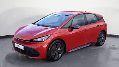 Gebraucht Cupra Born 150 kW (204 PS) 2023 Rayleigh red metallic Kleinwagen