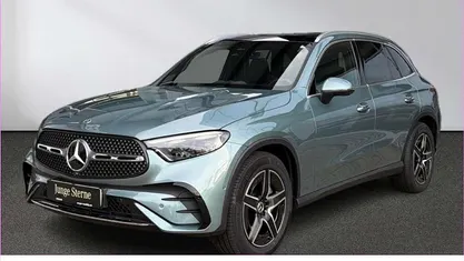 Gebraucht Mercedes GLC300 AMG 269 PS (197 kW) 2024 Lack verdesilber SUV