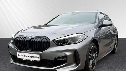 Grau Gebraucht 2023 BMW 118 M Sport Kleinwagen | 24.990 € (Fairer Preis)