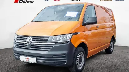 Gebraucht VW T6.1 150 PS (110 kW) 2021 Orange / leuchtorange Van
