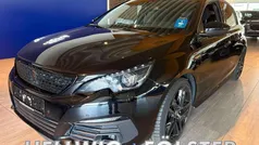 Lackierung schwarz perla nera/ Gebraucht 2019 Peugeot 308 Allure Limousine | 13.990 € (Fairer Preis)