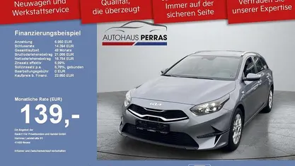 Lunar silver (metallic) Gebraucht 2025 Kia Ceed Sportswagon Vision Kombi | 22.850 € (Superpreis)